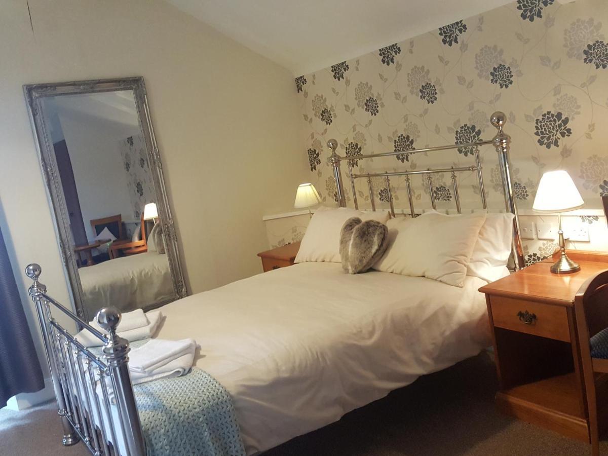 The Spread Eagle Hotel Jedburgh Kültér fotó