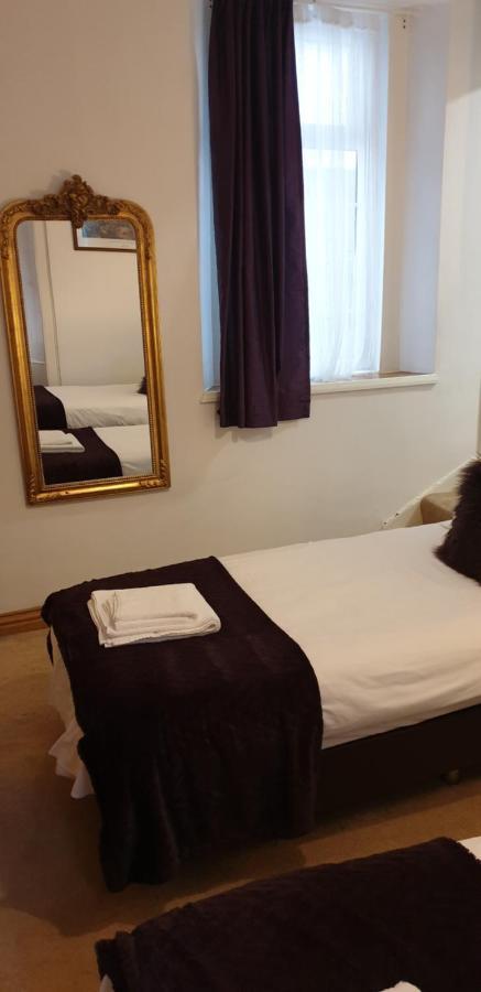 The Spread Eagle Hotel Jedburgh Kültér fotó