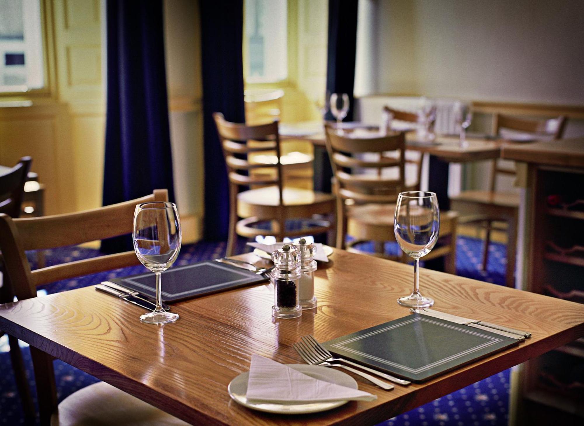 The Spread Eagle Hotel Jedburgh Kültér fotó